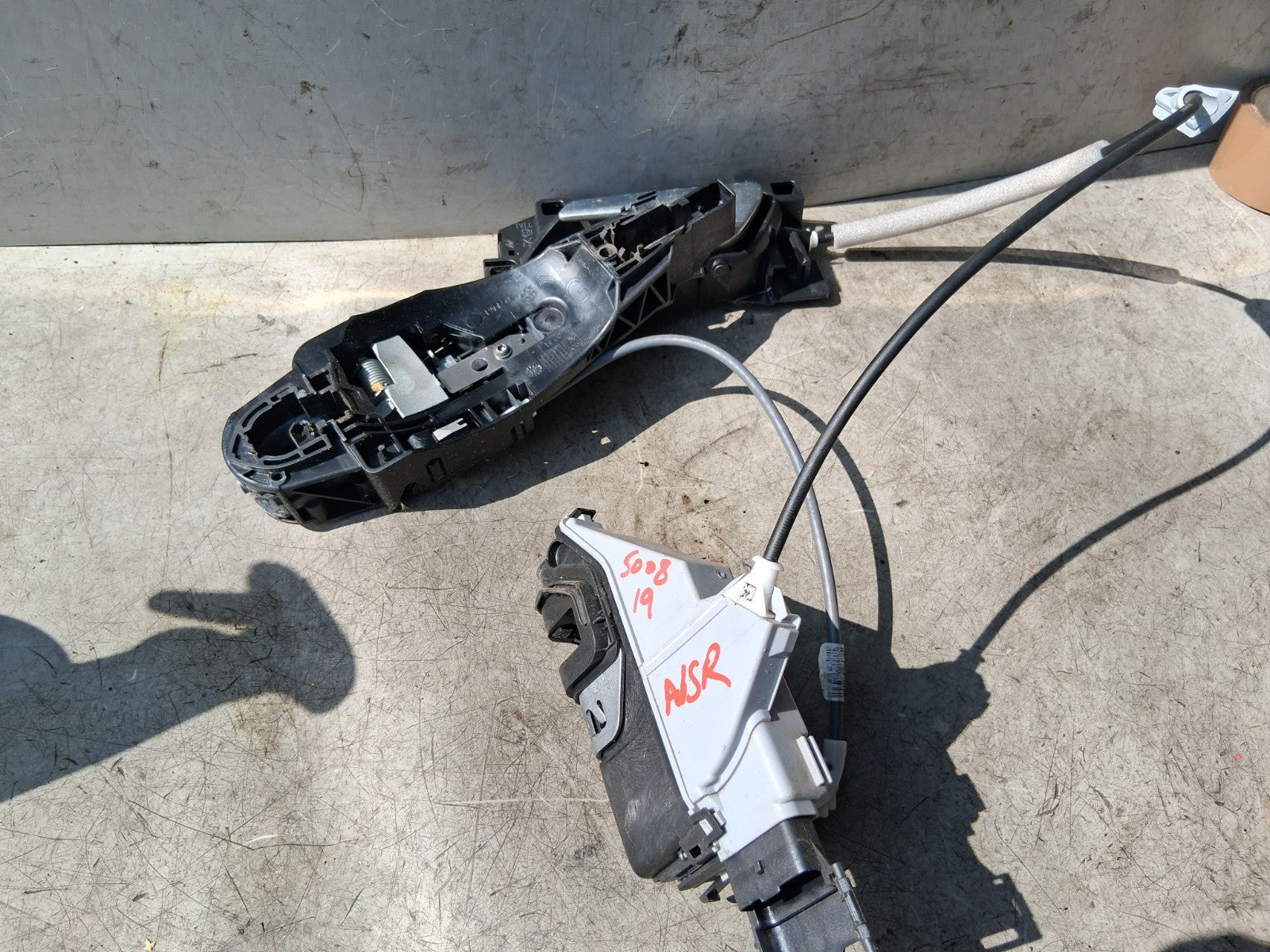 2019 PEUGEOT 5008 MK2 NSR PASSENGER SIDE REAR DOOR LOCK MECHANISM