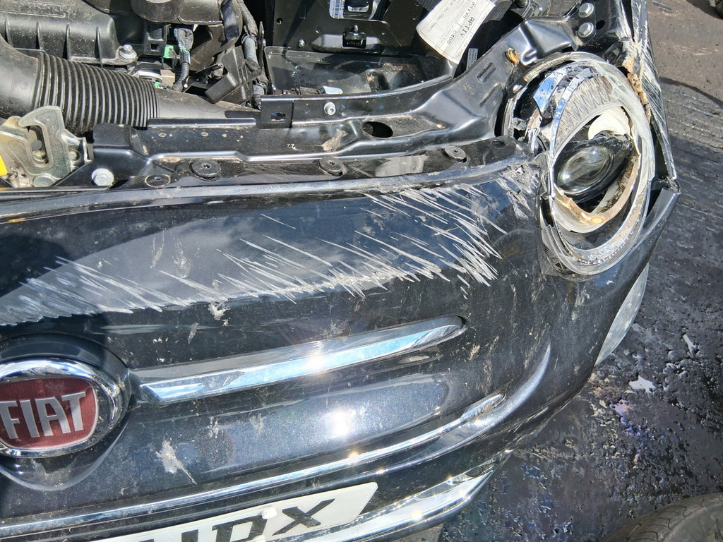 2025 FIAT 500 MHEV FRONT COMPLETE BUMPER WITH GRILLS & FOG LIGHTS (DAMAGED)