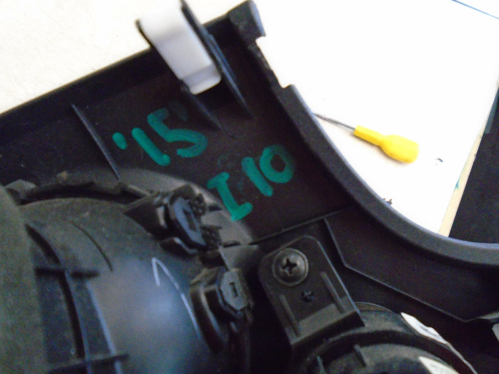 HYUNDAI I10 MK2 2015 OS DRIVER SIDE FRONT AIR VENT BUTTON