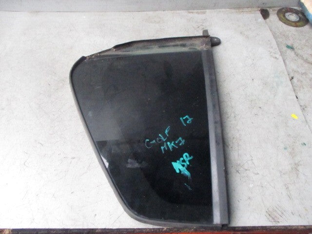 2017 VW VOLKSWAGEN GOLF MK7 NSR PASSENGER SIDE QUARTER GLASS 5G6845213