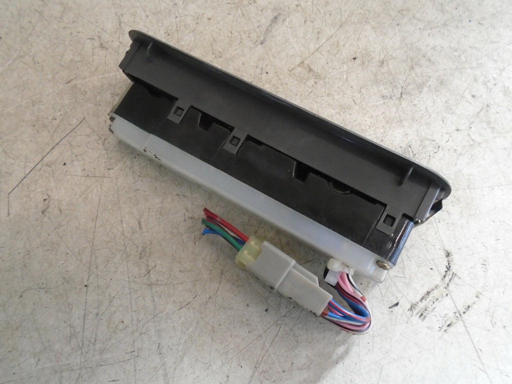 SUZUKI BALENO MK1 3 DOOR ELECTRIC WINDOW SWITCH