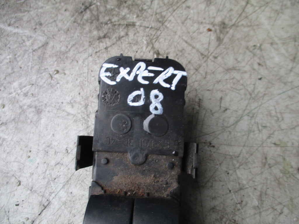 2007 PEUGEOT EXPERT MK2 OS DRIVER SIDE WINDOW SWITCH E29862