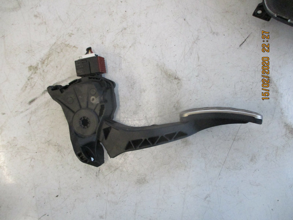 VAUXHALL INSIGNIA A 2009 ELECTRIC ACCELERATOR THROTTLE PEDAL 13237356