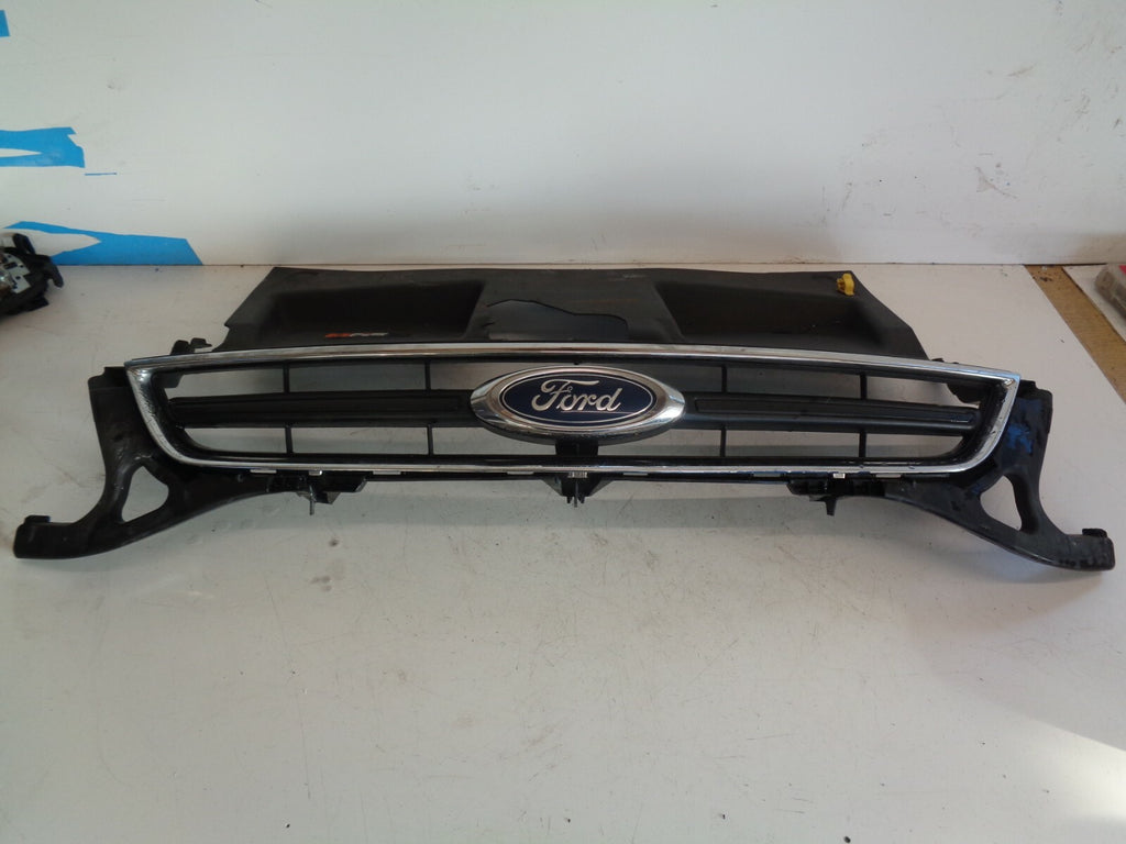 FORD MONDEO MK4 2007-2014 FACELIFT BUMPER FRONT UPPER GRILL DAMAGED