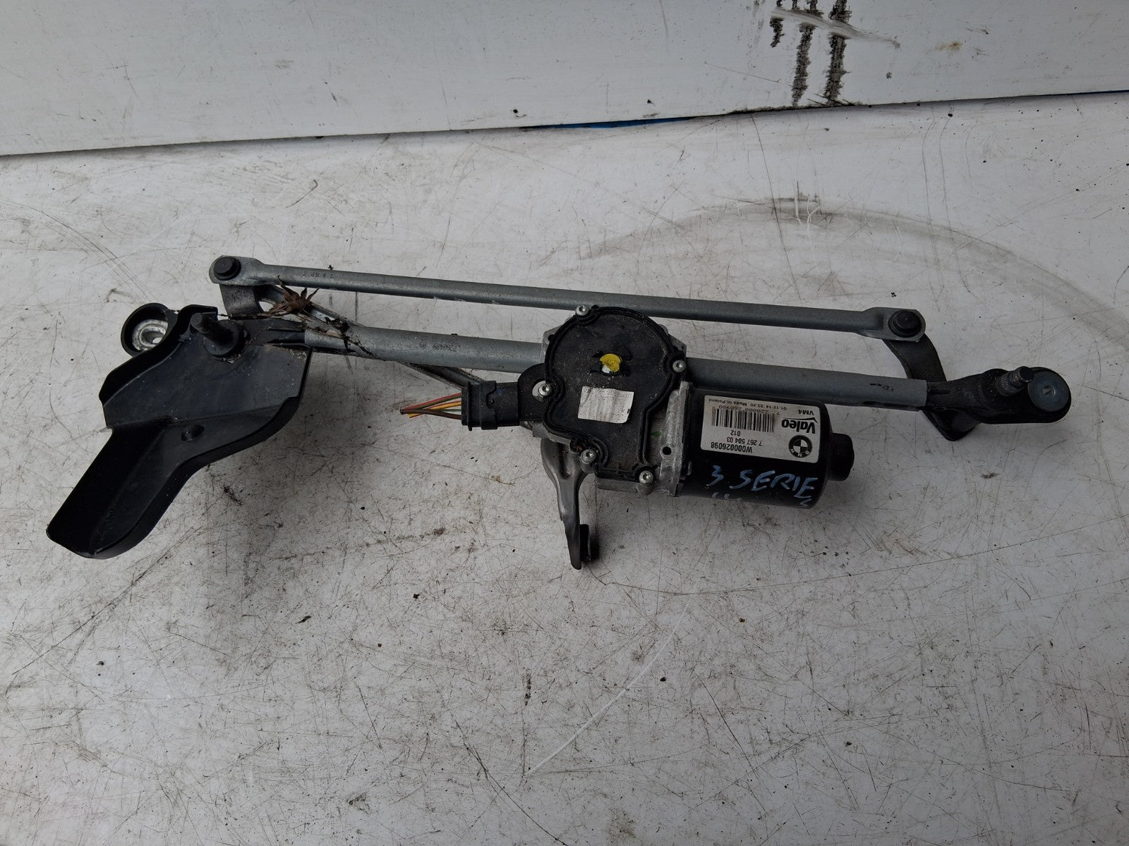 2014 BMW 3 SERIES F31 F30 FRONT WIPER MOTOR LINKAGES 7267504
