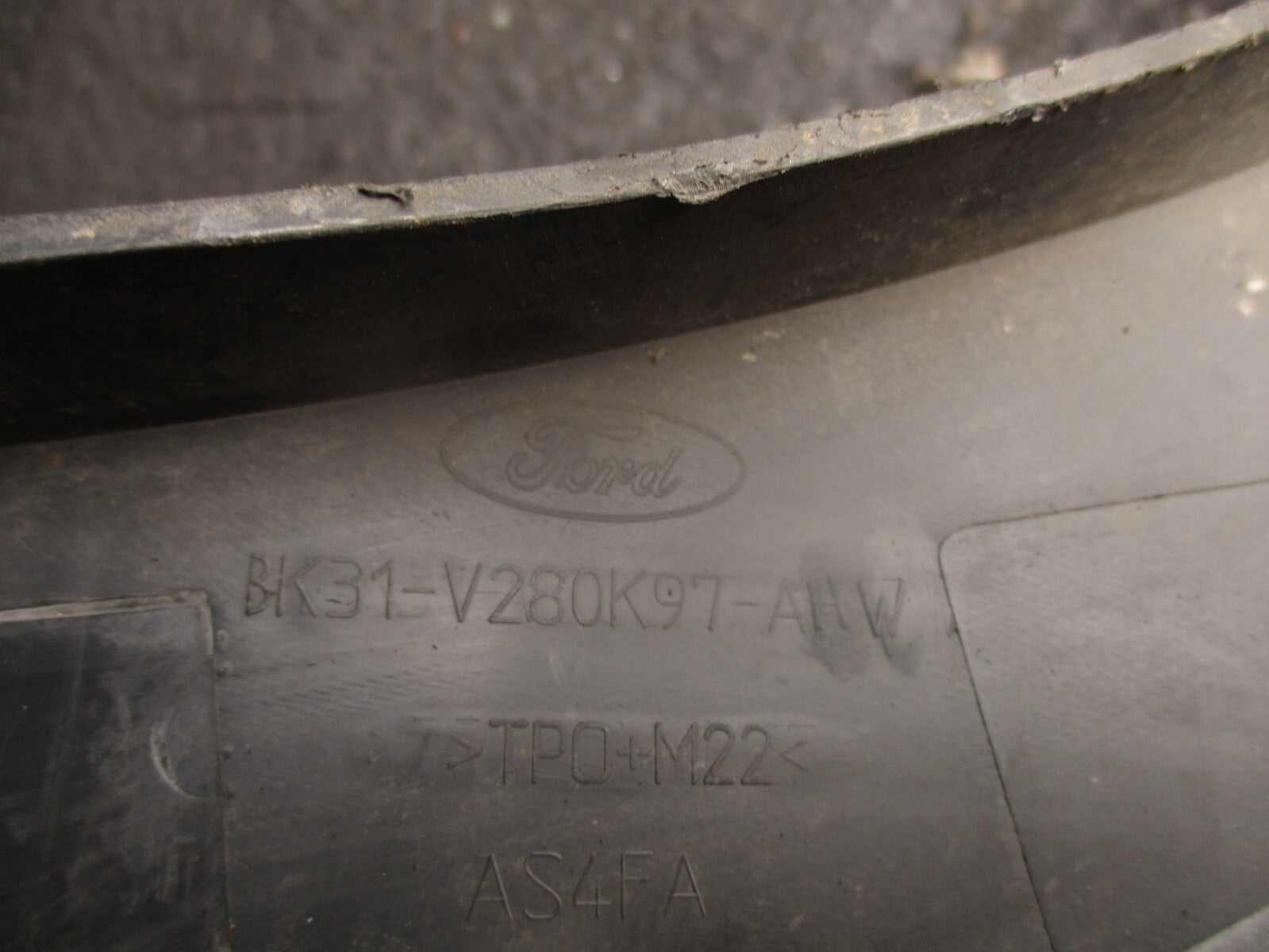 2021 FORD TRANSIT 350 MK8 NSR PASSENGER REAR LEFT WHEEL ARM TRIM BK31V280K97AHW