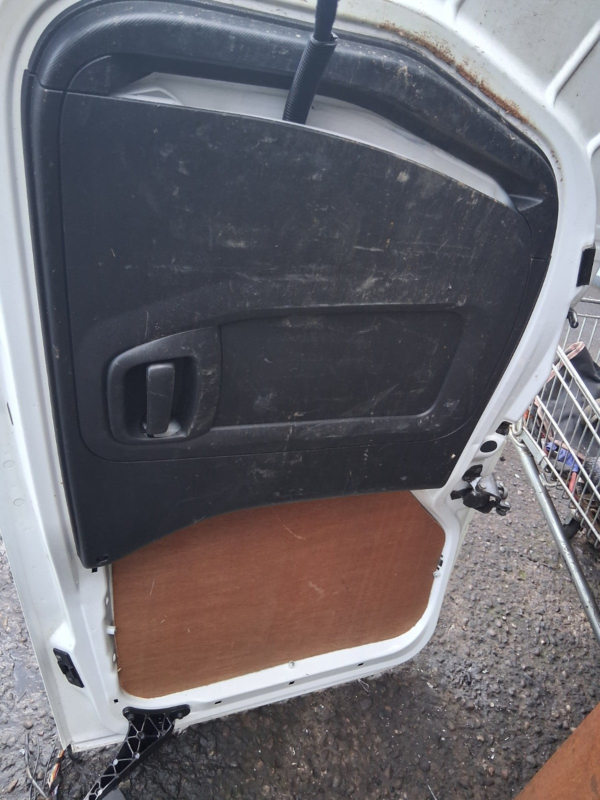 2018 PEUGEOT PARTNER MK2 NS PASSENGER SIDE LEFT COMPLETE SLIDING DOOR WHITE