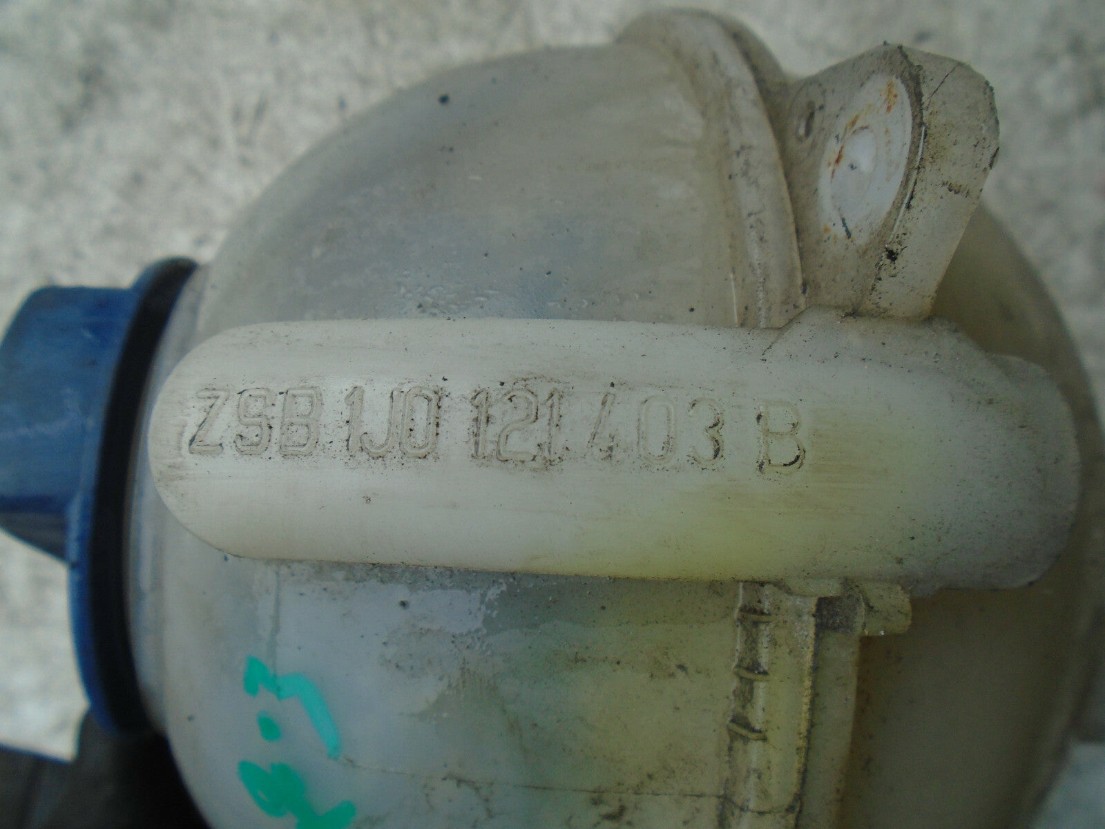 VW VOLKSWAGEN GOLF MK4 COOLANT BOOTLE TANK RESERVOIR
