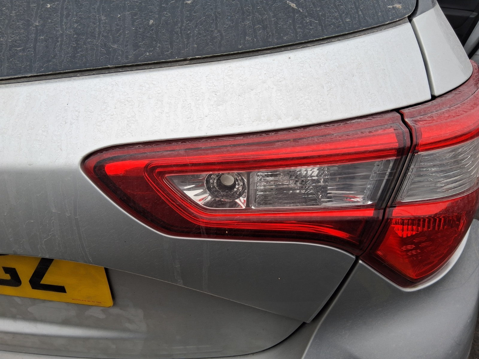 TOYOTA YARIS MK3 2019 FACELIFT OSR DRIVER SIDE REAR INNER TAIL LIGHT LAMP