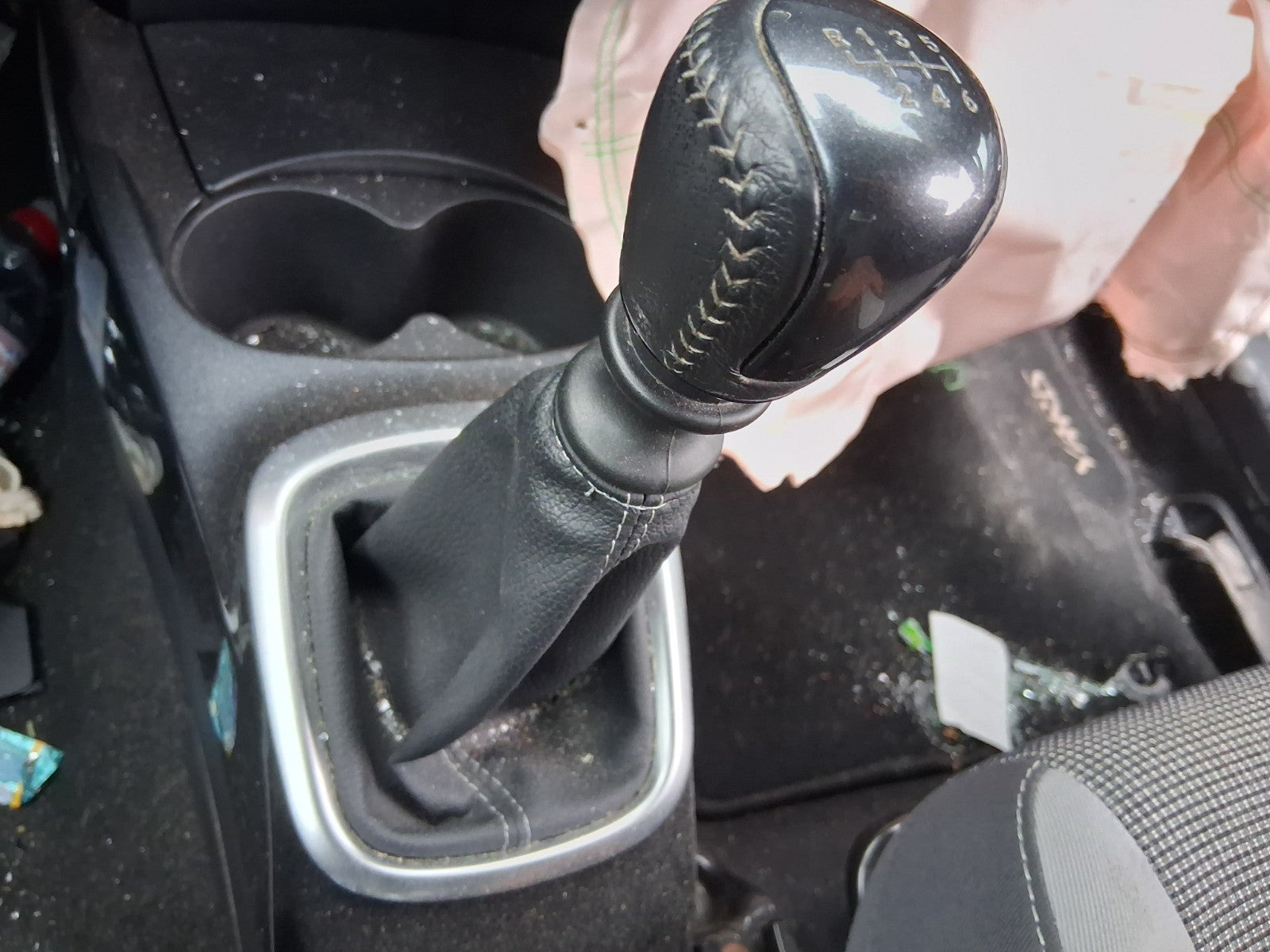 TOYOTA YARIS MK3 2019 6 SPEED MANUAL GEARSTICK GEARSHIFTER
