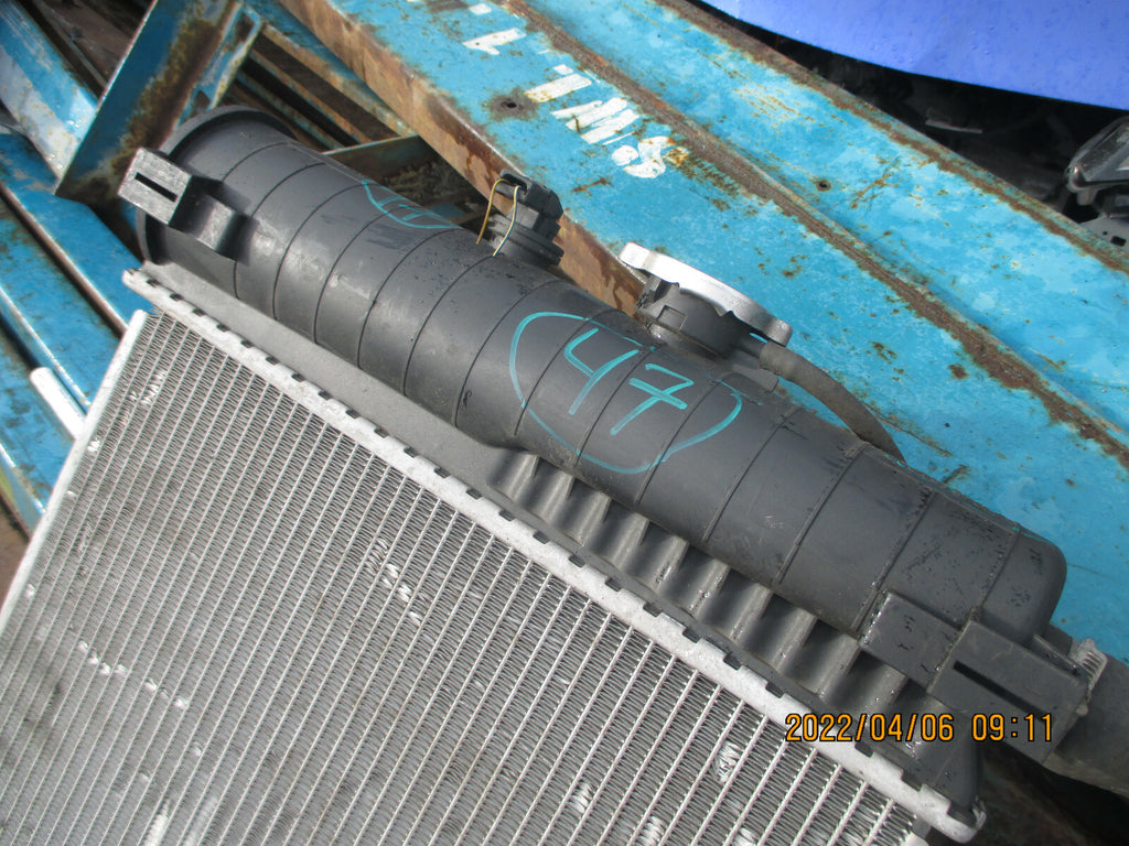 MERCEDES E CLASS W210 1996-2003 PETROL ENGINE COOLING RAD RADIATOR 62708A RP 47