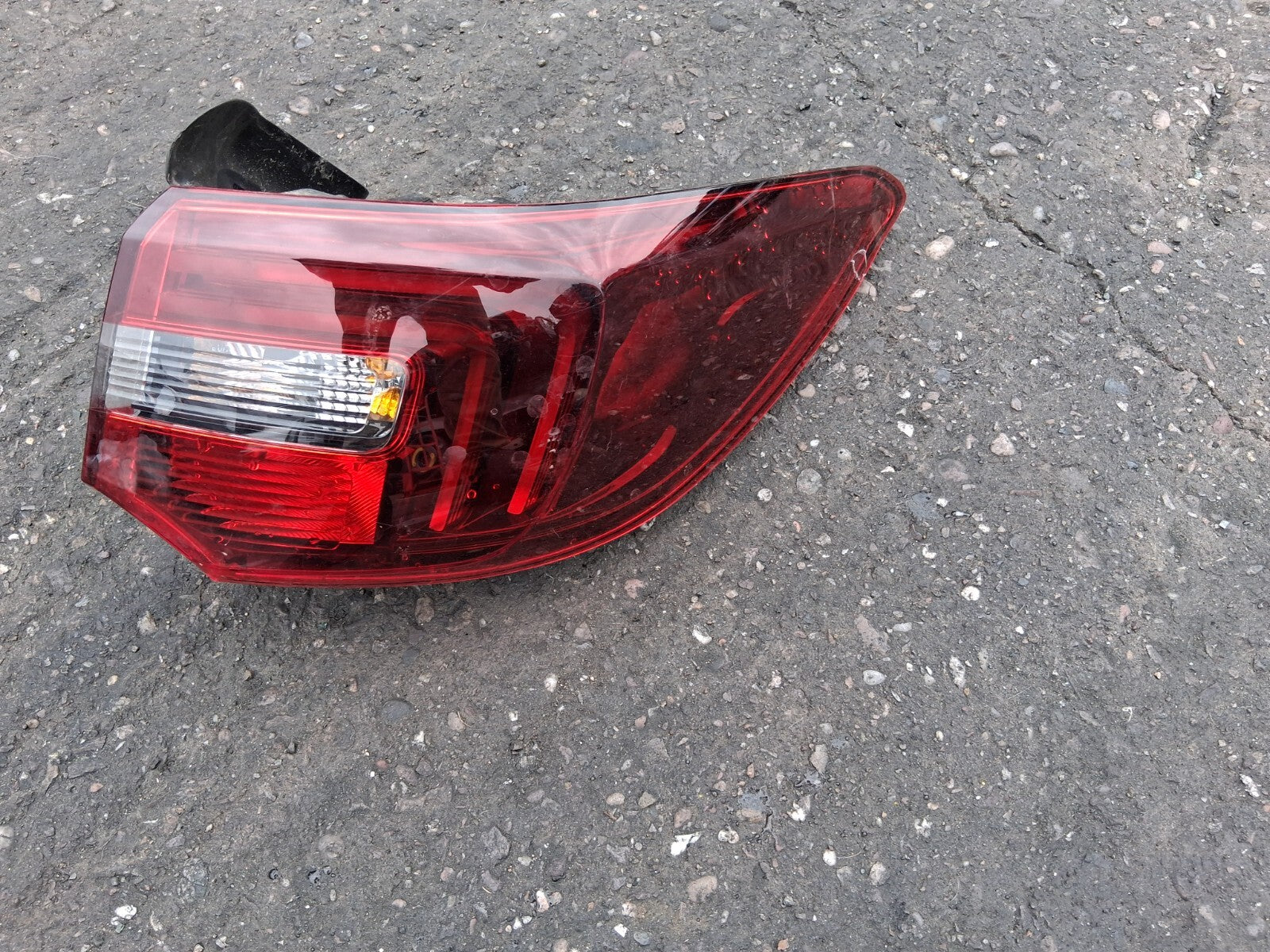 2023 VAUXHALL GRANDLAND OSR DRIVER SIDE REAR OUTER TAIL LIGHT 9846766680