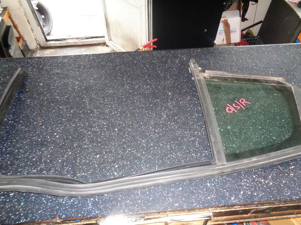 VAUXHALL INSIGNIA B 2019 OSR DRIVER SIDE REAR QUARTER GLASS