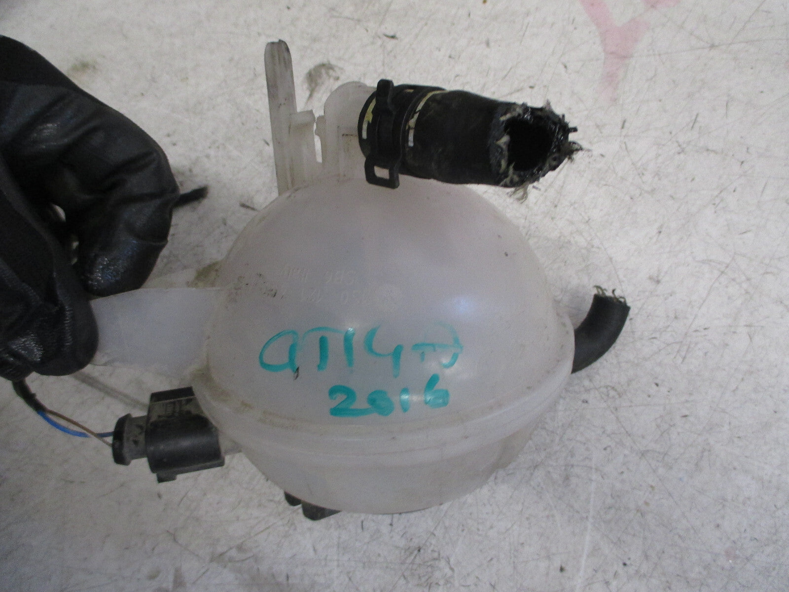 SKODA CITIGO 2015 COOLANT WATER EXPANSION TANK BOTTLE 1S0121407E