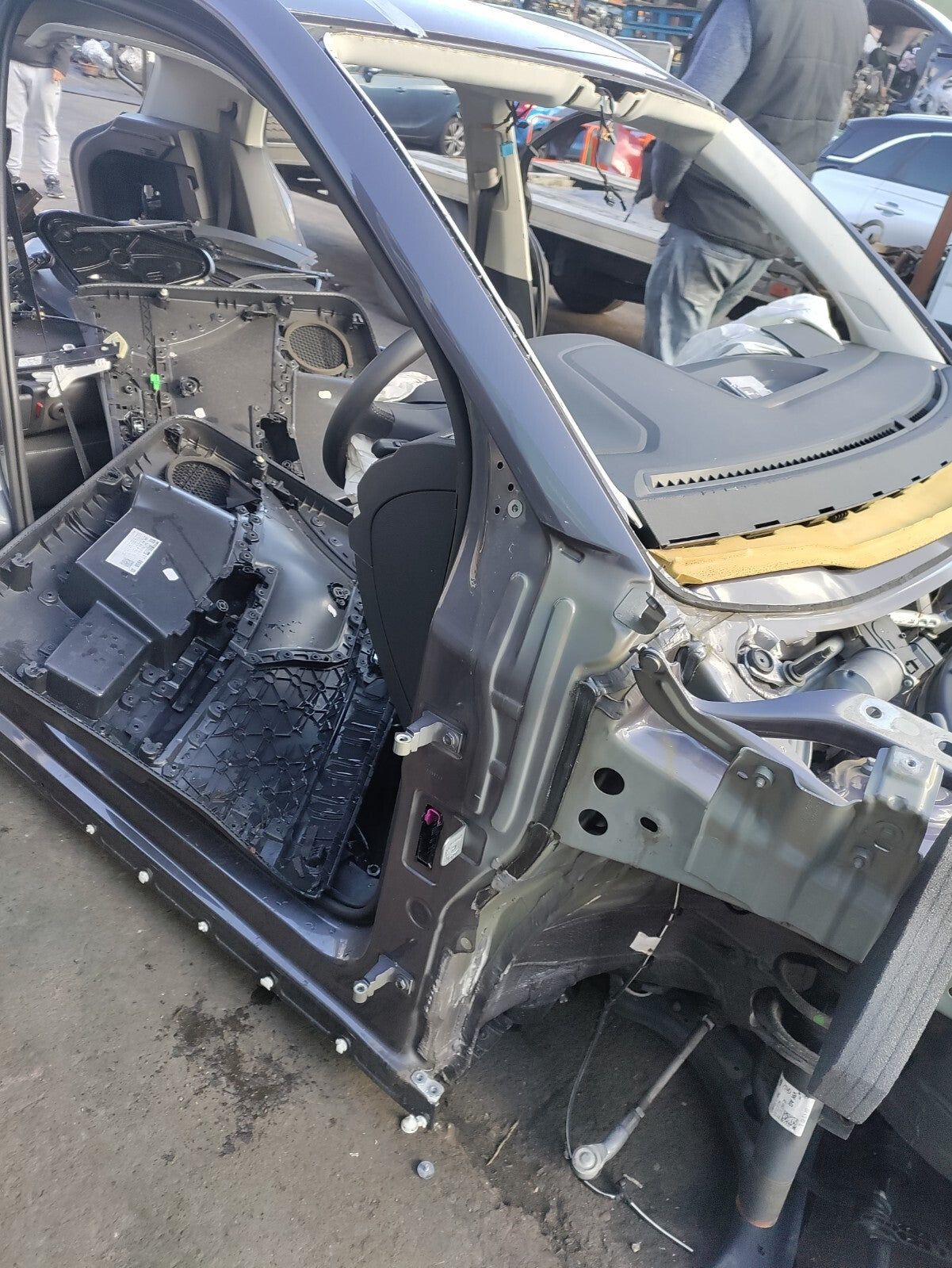 2023 VOLKSWAGEN T CROSS OS DRIVER SIDE FRONT QUARTER CUT