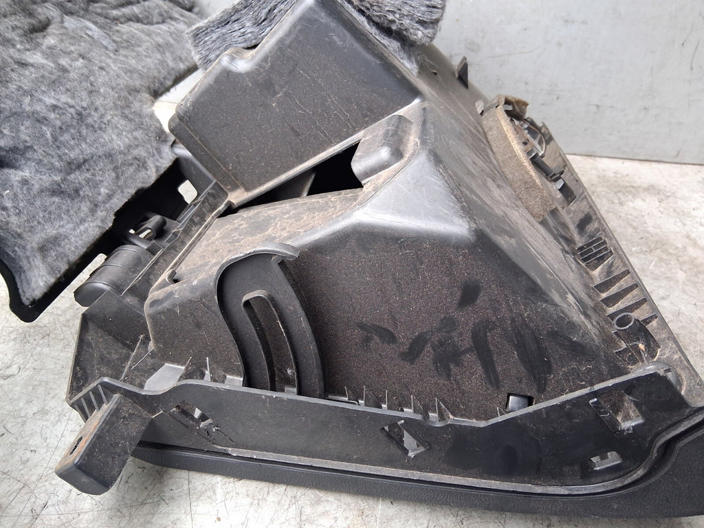 2015 VAUXHALL ASTRA J DASHBOARD GLOVE BOX FRONT STORAGE COMPARTMENT