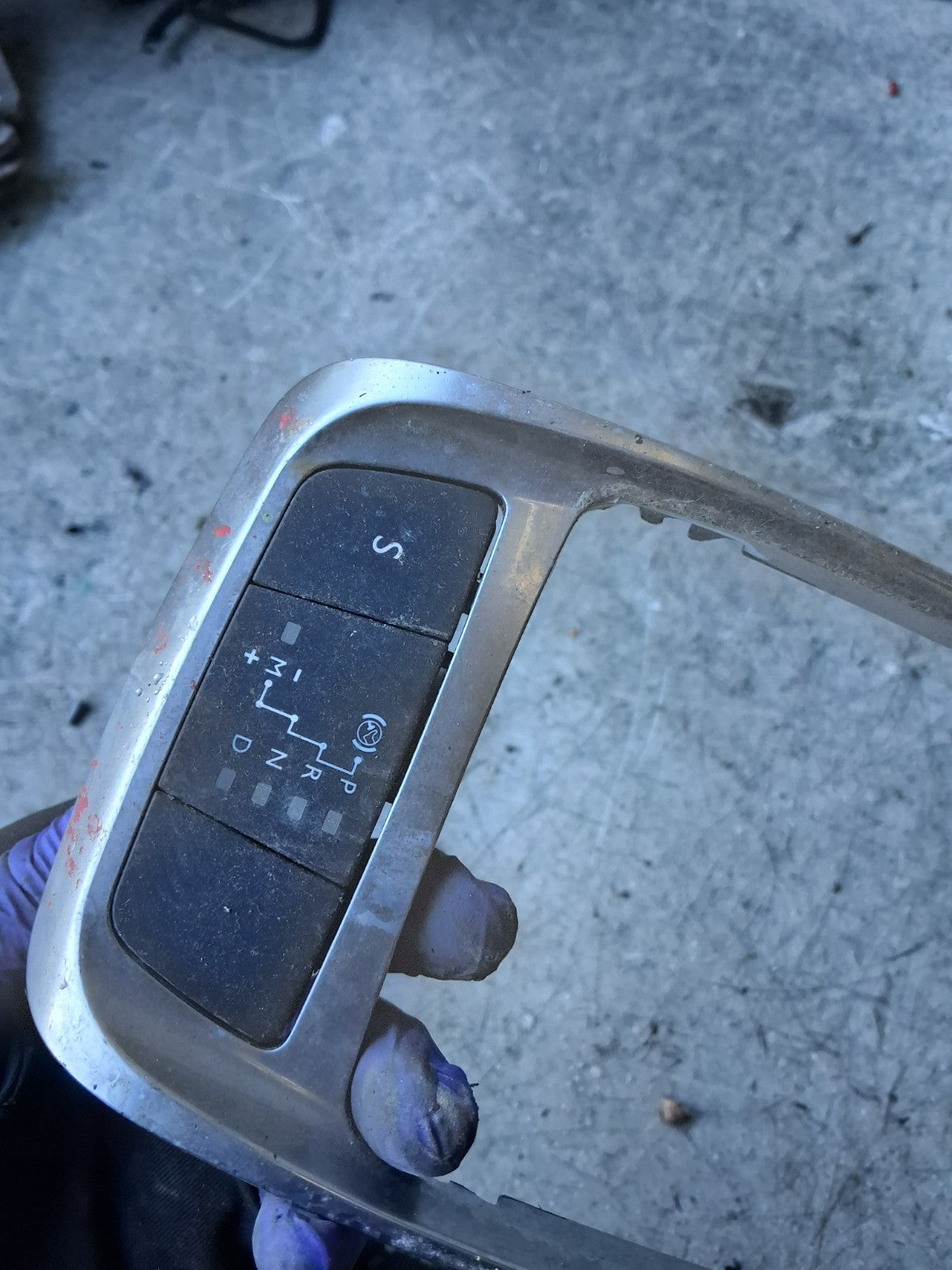 2018 CITROEN C3 MK3 AUTO GEAR DISPLAY & SURROUND TRIM 98181932ZD