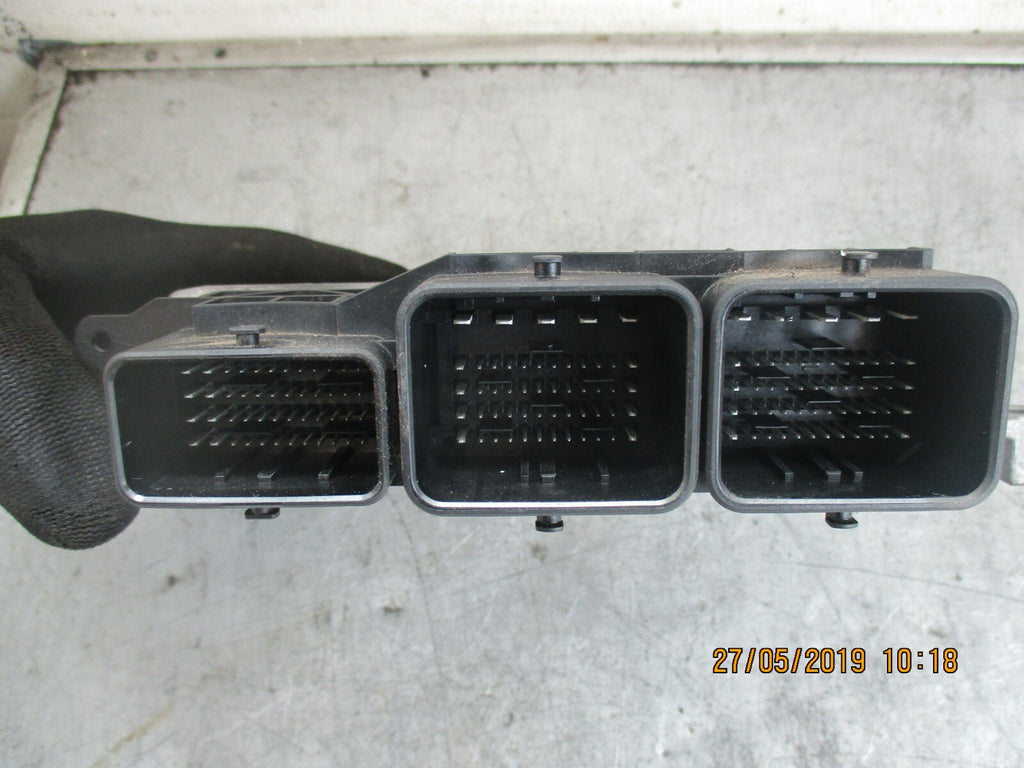PEUGEOT 308 MK1 1.6 ENGINE CONTROL UNIT ECU 9805947380