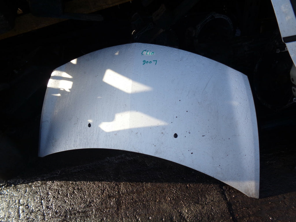 RENAULT CLIO MK3 2007 COMPLETE BONNET PANEL SILVER