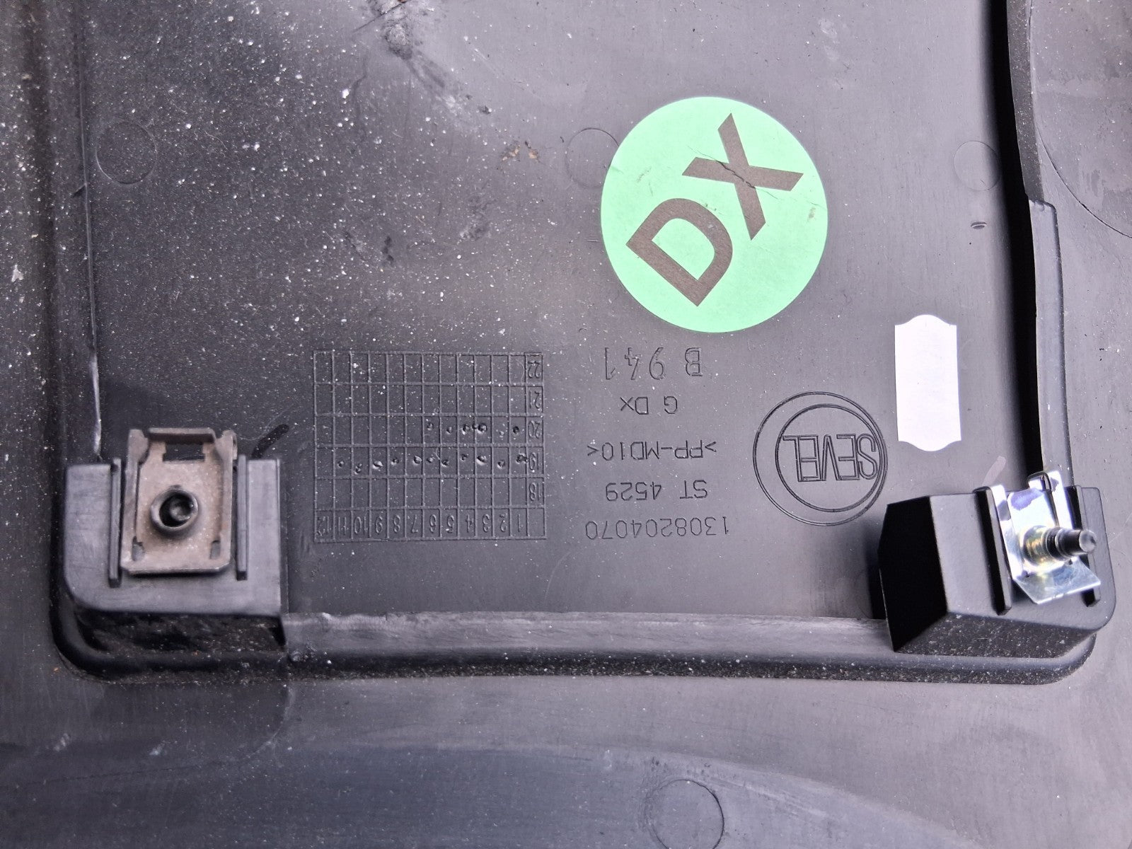 2021 PEUGEOT BOXER MK3 LOWER DASHBOARD LOWER TRIM COVER 1308204070