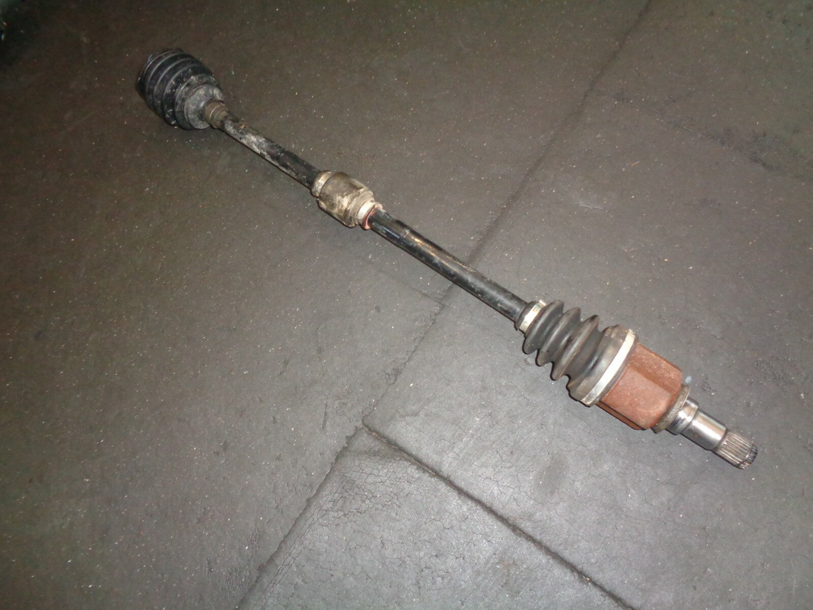 VAUXHALL VIVA SE 2017 1.0 PETROL OS DRIVER SIDE DRIVESHAFT 42341583