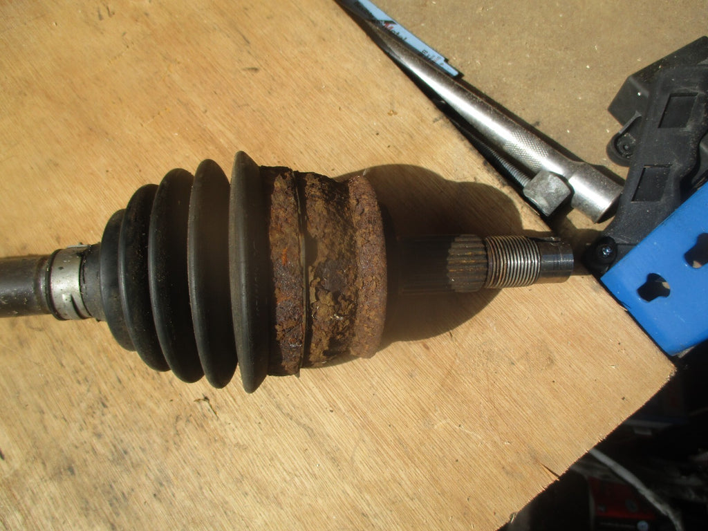 VAUXHALL CORSA E 2017 1.2 PETROL OS DRIVER SIDE DRIVESHAFT 13248652