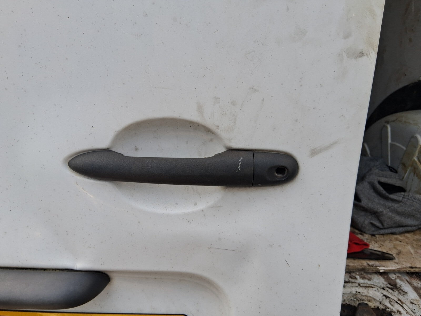 RENAULT KANGOO MK2 2010 NSR PASSENGER SIDE REAR EXTERIOR DOOR HANDLE