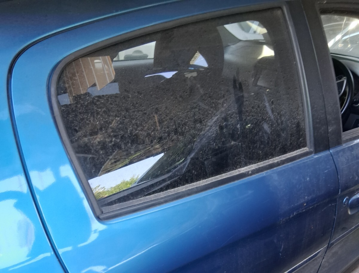 2016 MITSUBISHI MIRAGE MK6 OSR DRIVER SIDE REAR RIGHT WINDOW GLASS