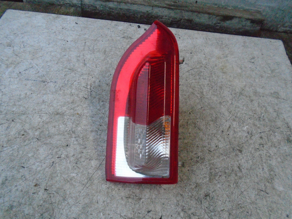 VAUXHALL INSIGNIA MK1 2012 NSR PASSENGER SIDE REAR INNER TAIL LIGHT 13226854