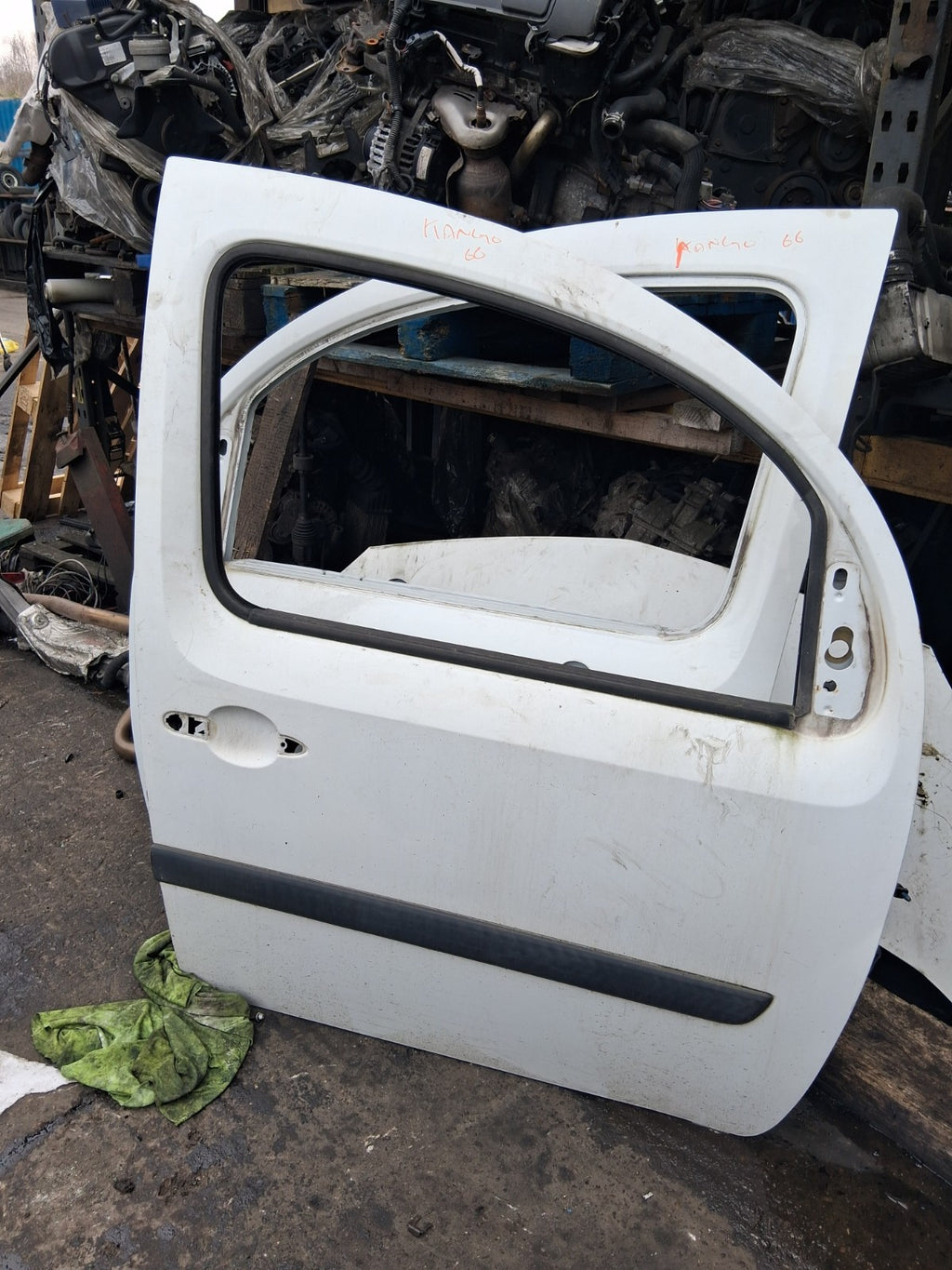 2016 RENAULT KANGOO MK2 OSF DRIVER SIDE FRONT RIGHT BARE DOOR WHITE