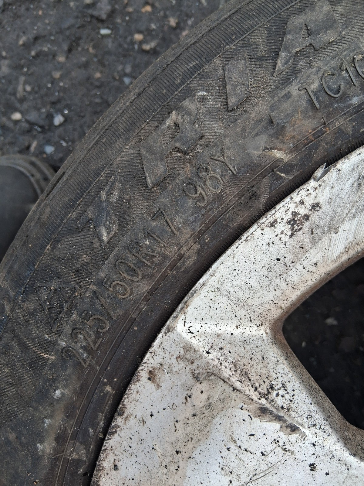 2012 PEUGEOT 3008 MK1 17 INCH ALLOY WHEEL WITH TYRE 225/50R17
