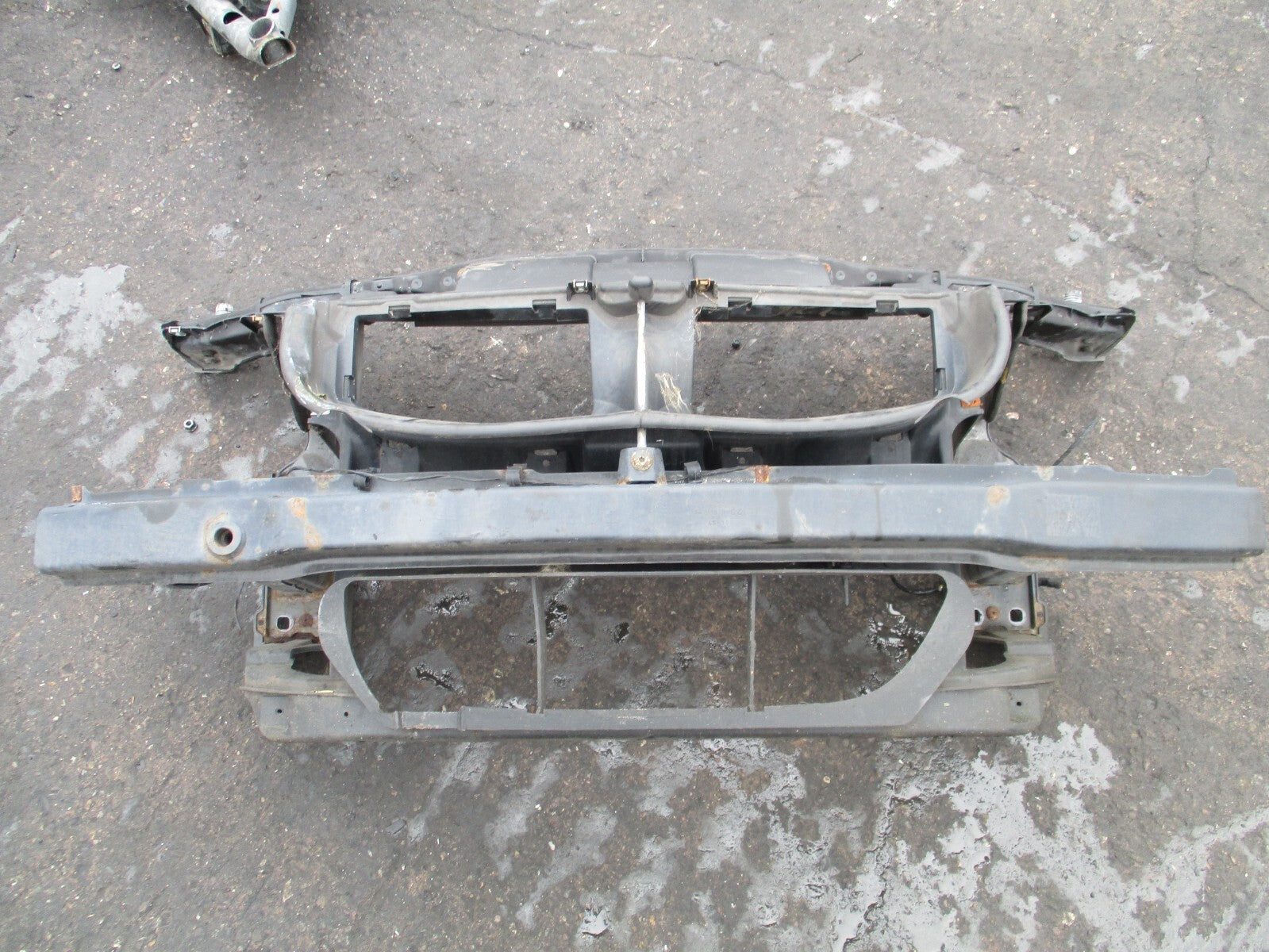 BMW 3 SERIES E90 2009 2.0 DIESEL FRONT SLAM PANEL CRASH BAR