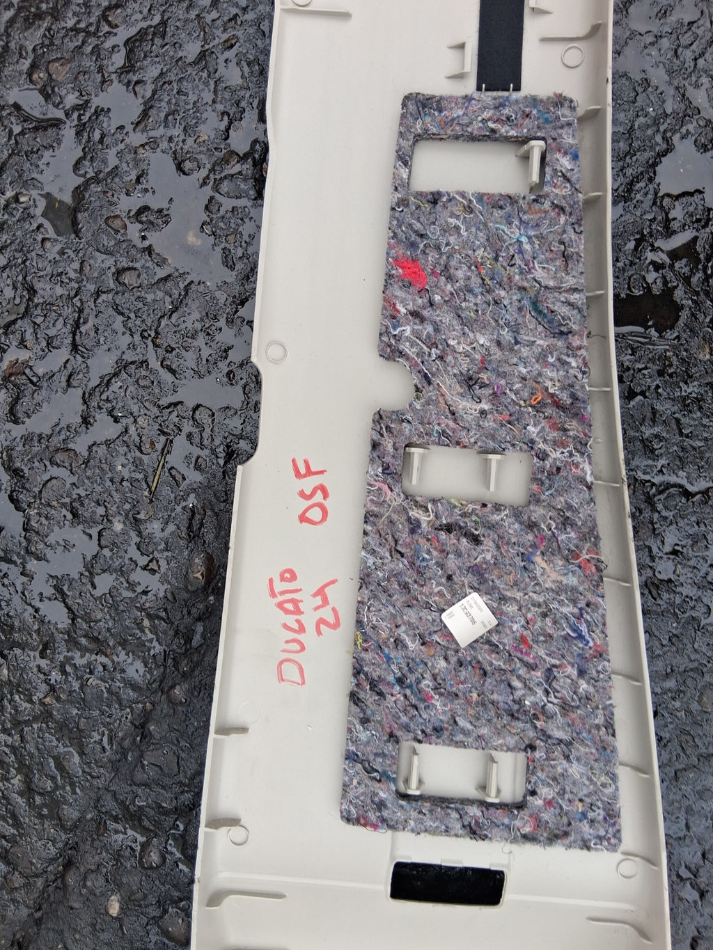 2024 FIAT DUCATO MK3 OSF DRIVER SIDE FRONT B PILLAR TRIM PANEL 1305995070