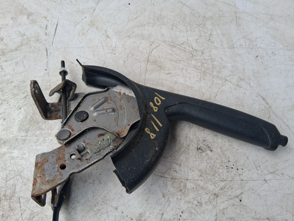 2016 PEUGEOT 108 3 DOOR MK2 MANUAL HANDBRAKE PARKING BRAKE LEVER MECHANISM