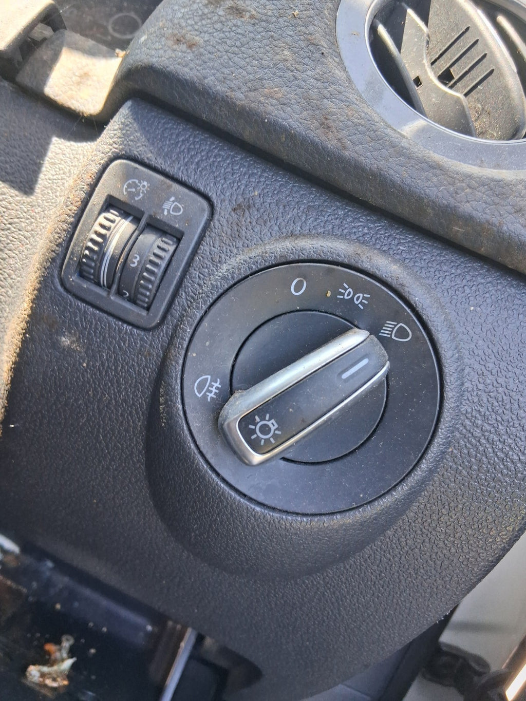 2013 VW VOLKSWAGEN TIGUAN MK1 HEADLIGHT CONTROL SWITCH