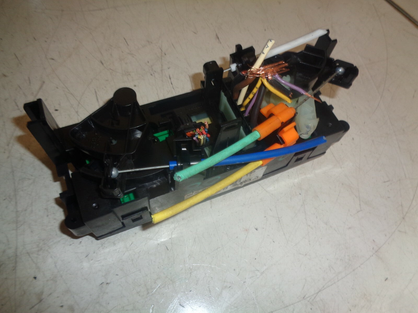 PEUGEOT 207 2008 HEATER AC CLIMATE CONTROL SWITCH PANEL 69910002