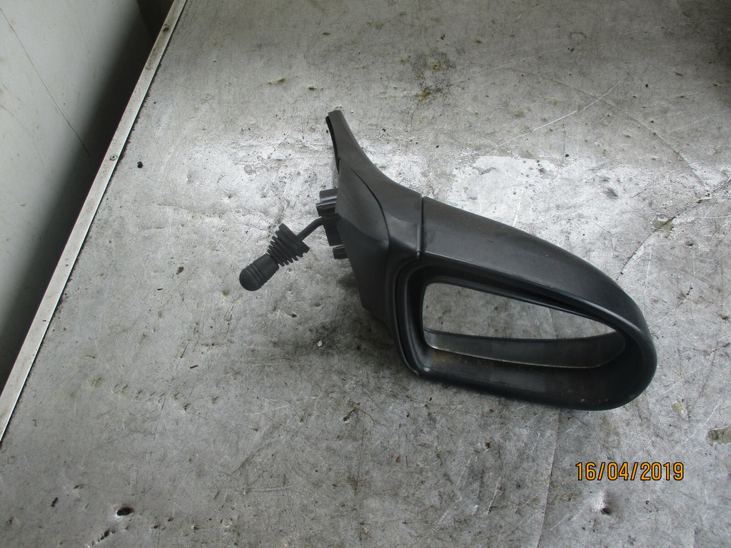 VAUXHALL CORSA B OS DRIVER SIDE MANUAL DOOR WING MIRROR BLACK