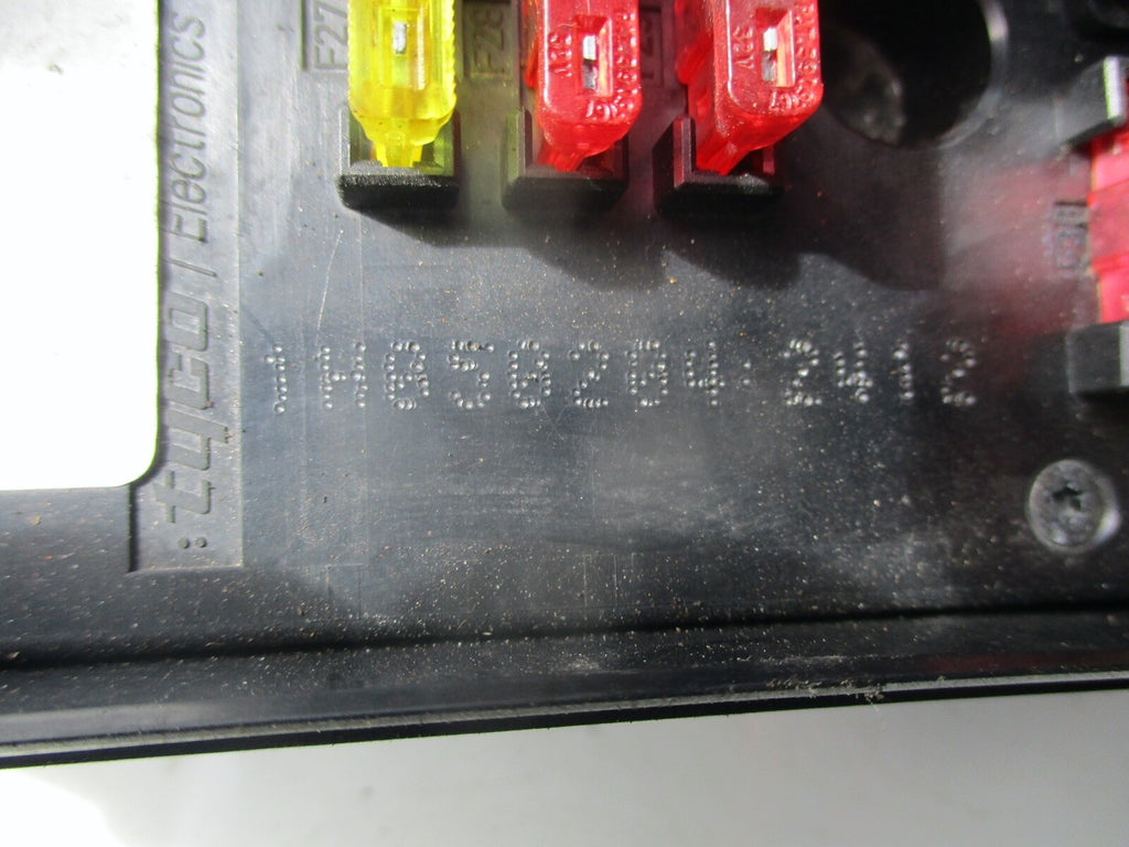 AUDI A4 B6 FUSE BOX RELAY UNT 191 906 383 C PA66 GF30