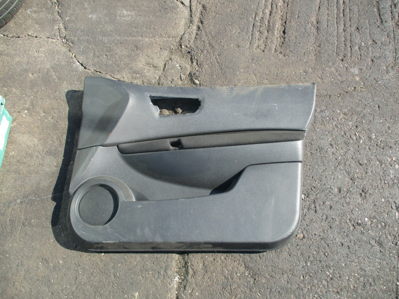 NISSAN QASHQAI J11 MK1 OSF DRIVER SIDE FRONT DOOR CARD 80910JD100