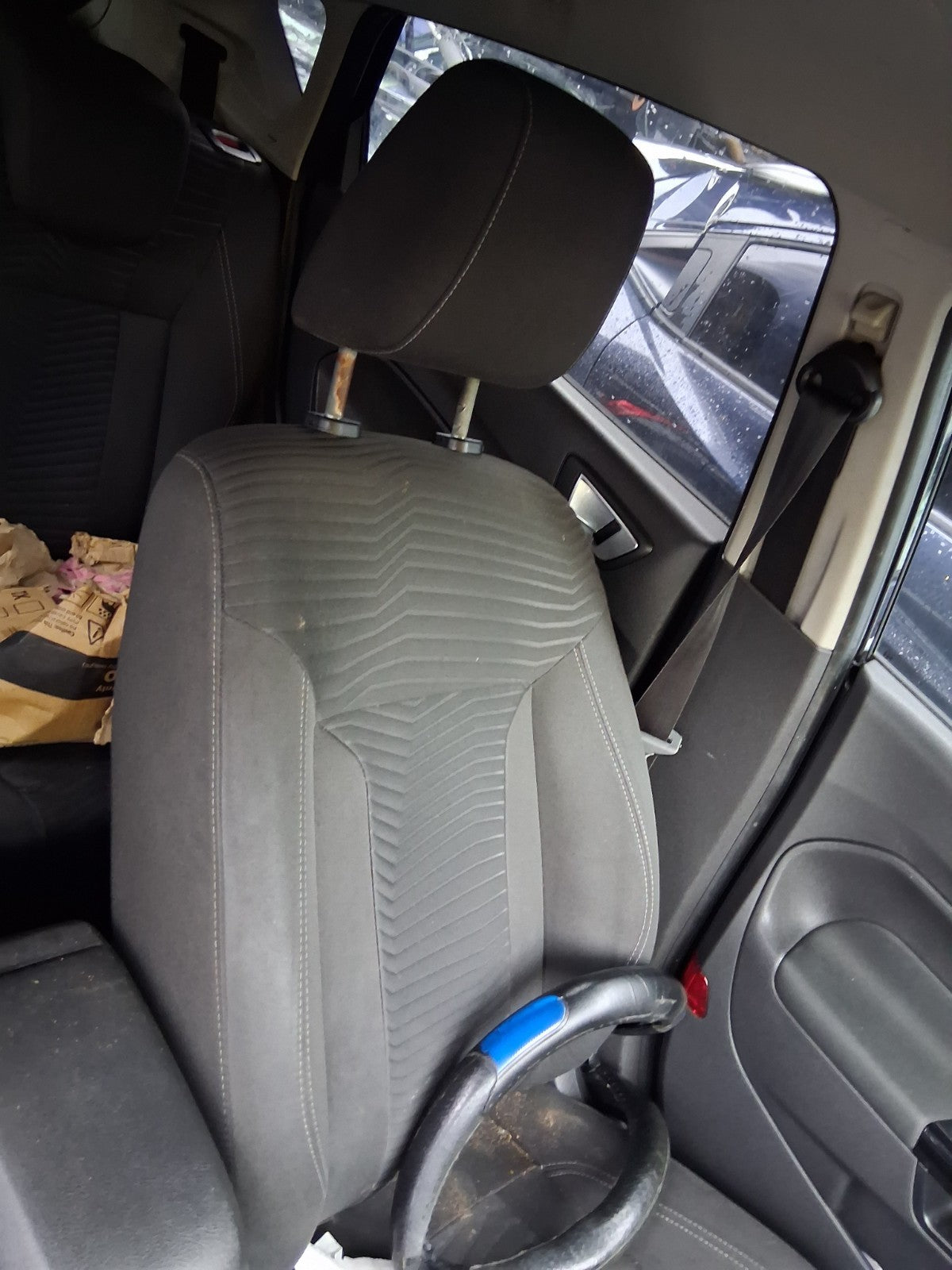 2014 FORD FIESTA MK7 NSF PASSENGER SIDE FRONT LEFT COMPLETE FABRIC SEAT