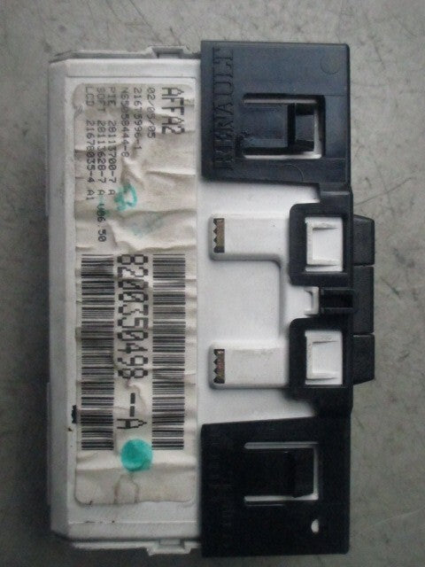 2009 RENAULT MEGANE MK2 1.9 DIESEL CENTRAL DIGITAL DISPLAY SCREEN 8200350498