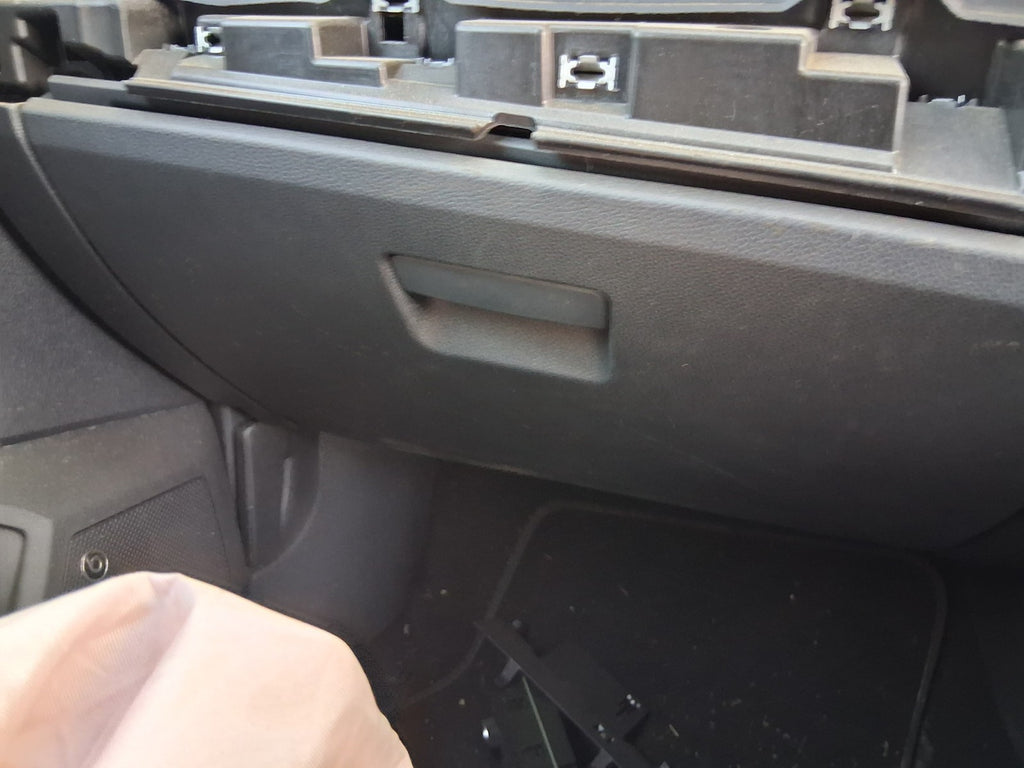 2023 SEAT IBIZA MK5 6F DASHBOARD GLOVE BOX STORAGE COMPARTMENT