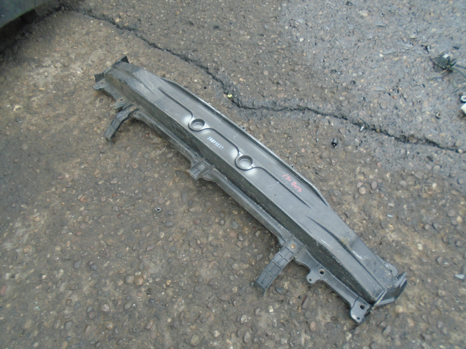HYUNDAI I30 2013 MK2 REAR BUMPER REINFORCEMENT CRASH BAR 86631A6000