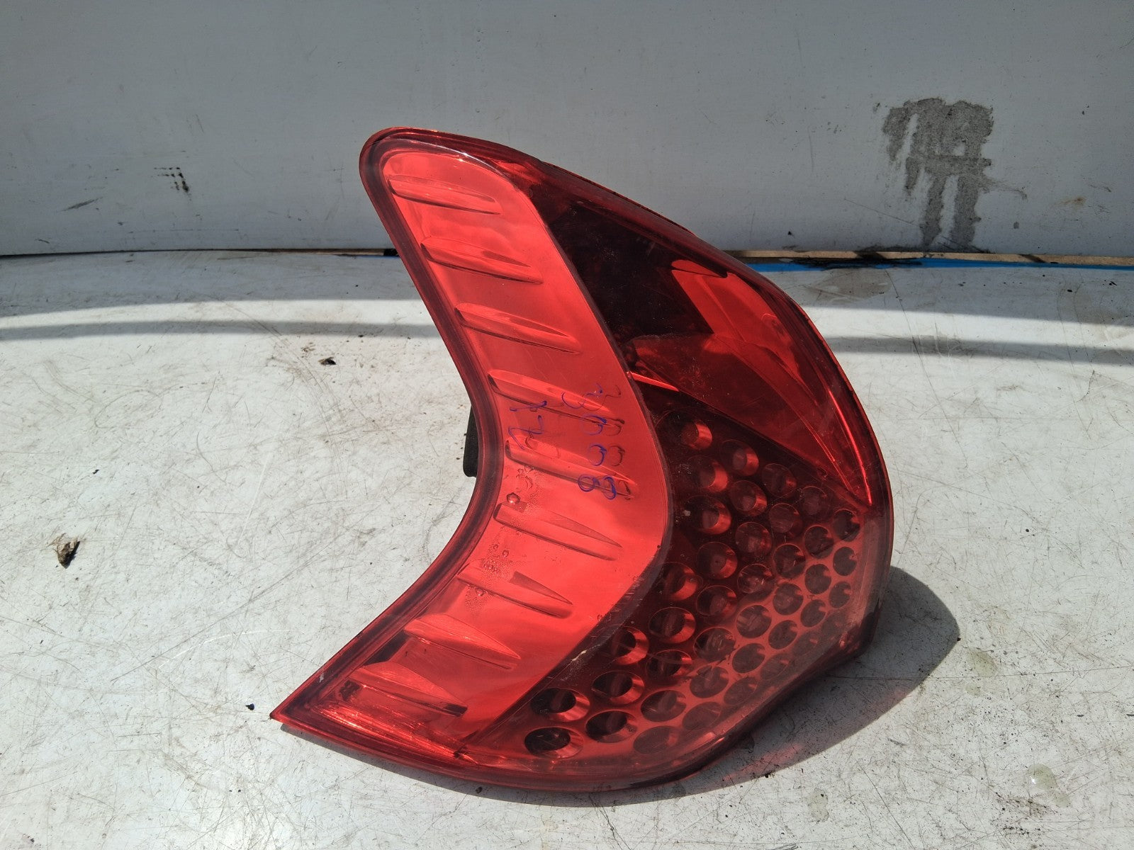 2012 PEUGEOT 3008 NSR PASSENGER SIDE REAR OUTER TAIL LIGHT LAMP
