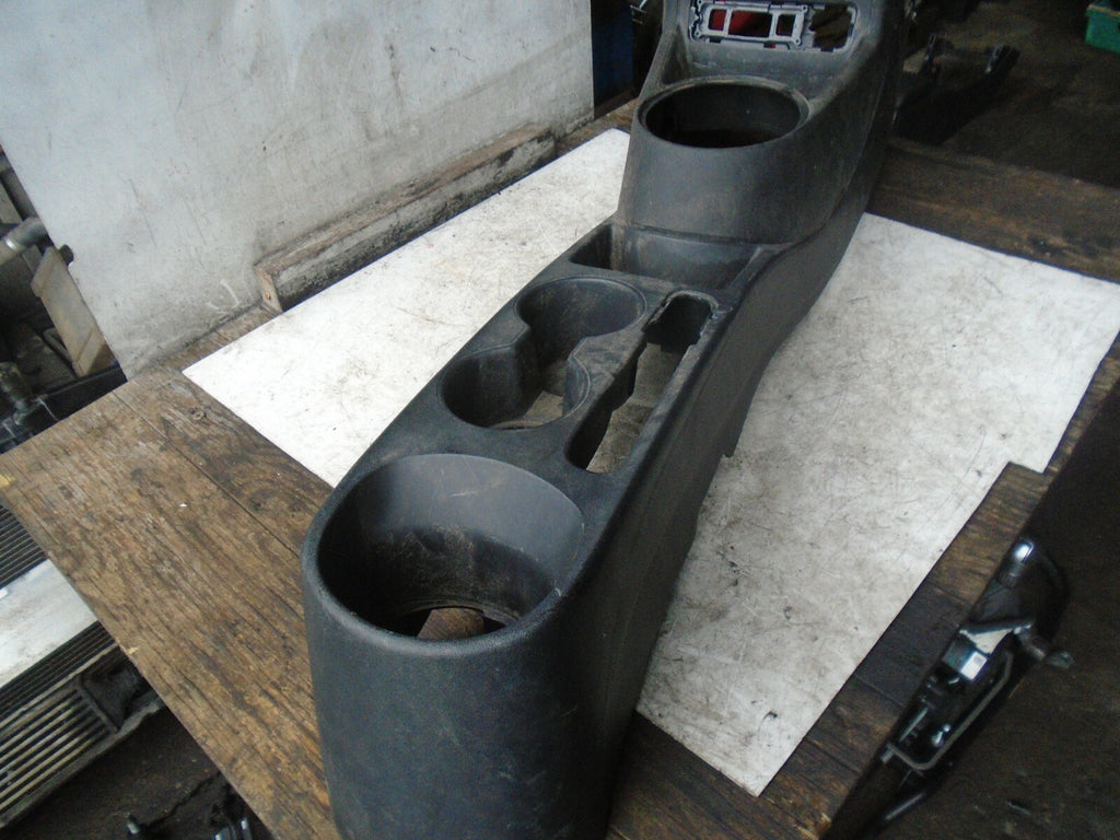 HYUNDAI i20 INTRIOR CENTRE CONSOLE 846101J