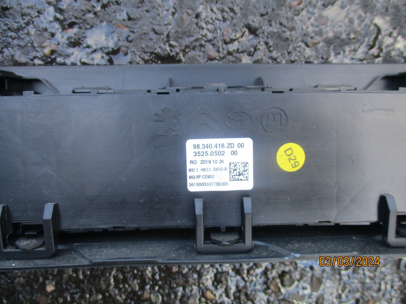 VAUXHALL VIVARO MK3 2021 HEATER CLIMATE CONTROL UNIT 98340416ZD