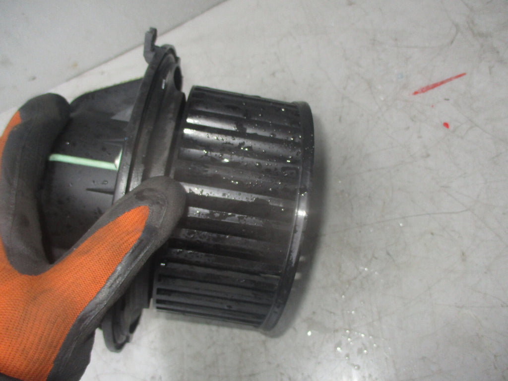 BMW 1 SERIES 2010 E87 2.0 DIESEL HEATER BLOWER FAN MOTOR 693366412