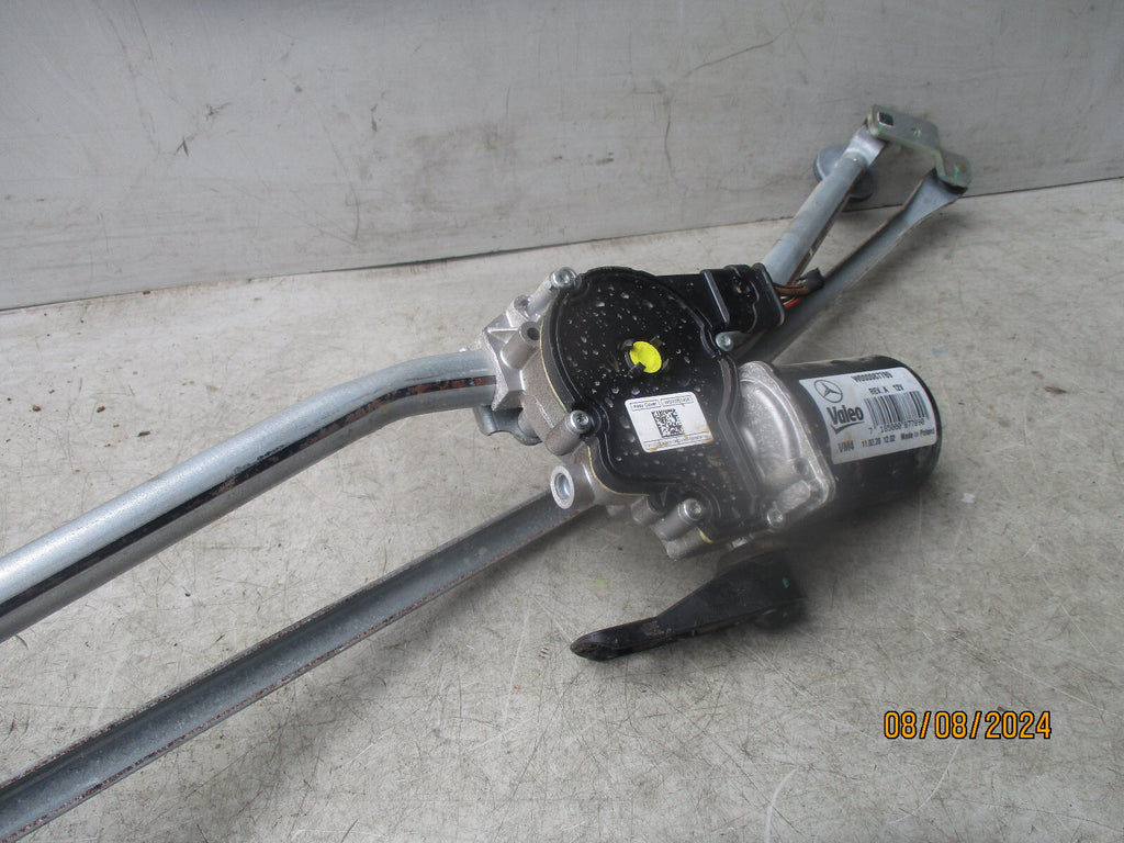 2020 MERCEDES BENZ SPRINTER W907 FRONT WIPER MOTOR W000087789