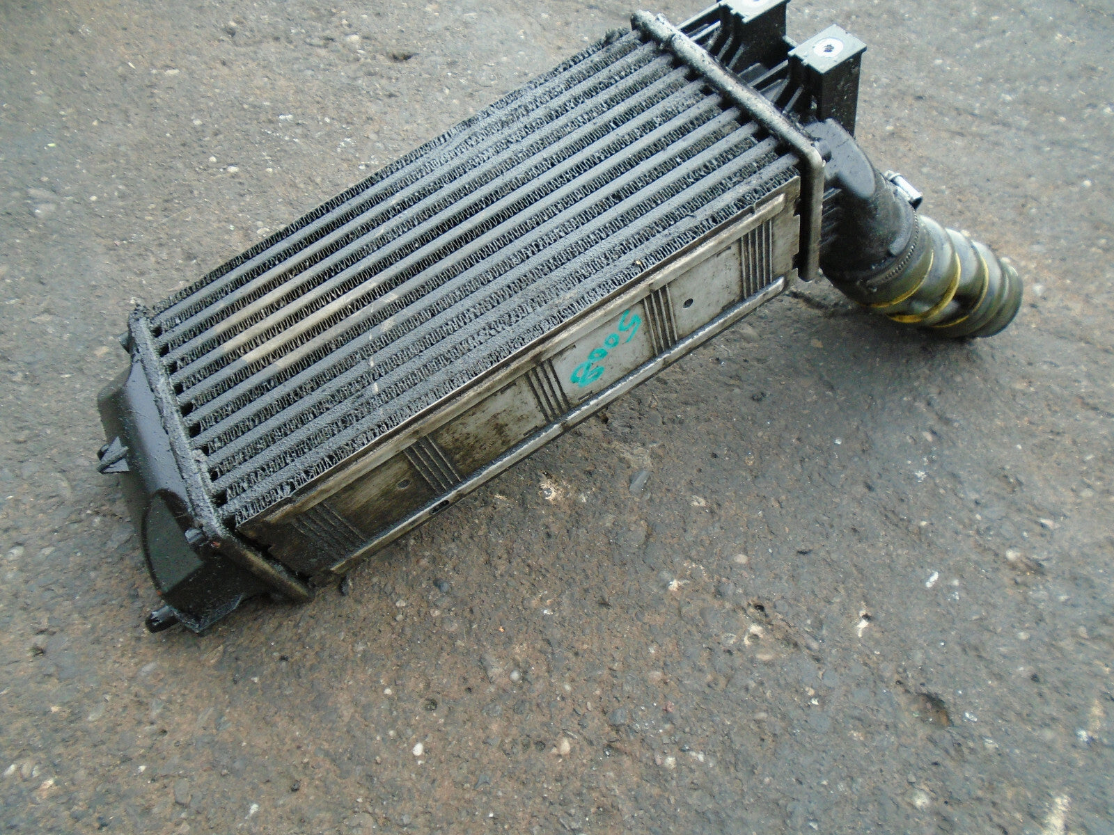 PEUGEOT 5008 2013 1.6 DIESEL HDI INTERCOOLER 9800291280