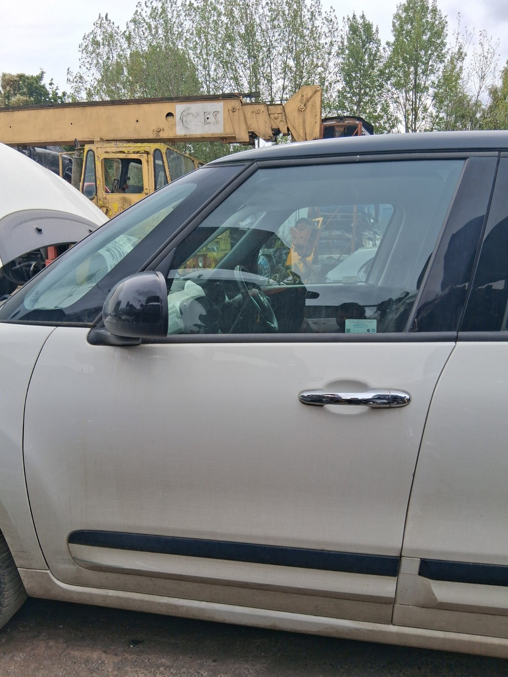 2019 FIAT 500L URBAN NS PASSENGER SIDE FRONT BARE DOOR WHITE BIANCO GELATO 934/A